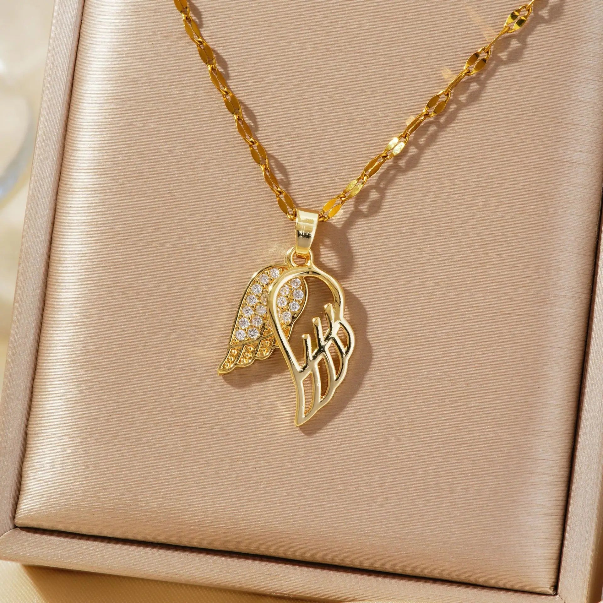 Golden Pearl Heart Necklace